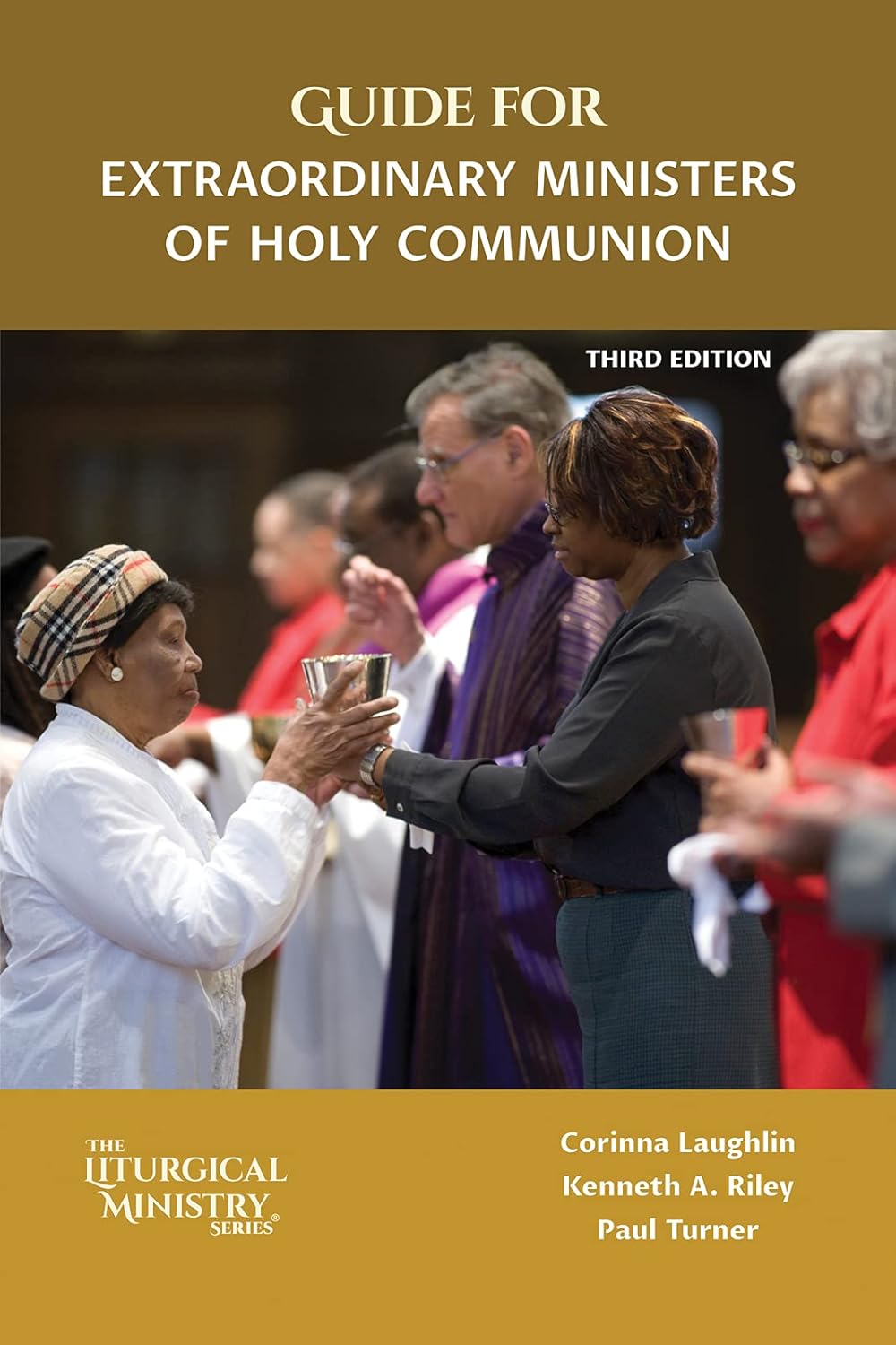 Guide for Extraordinary Ministers  of Holy Communion